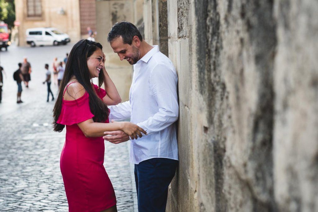 Sesión de compromiso en Córdoba, junto a la mezquita