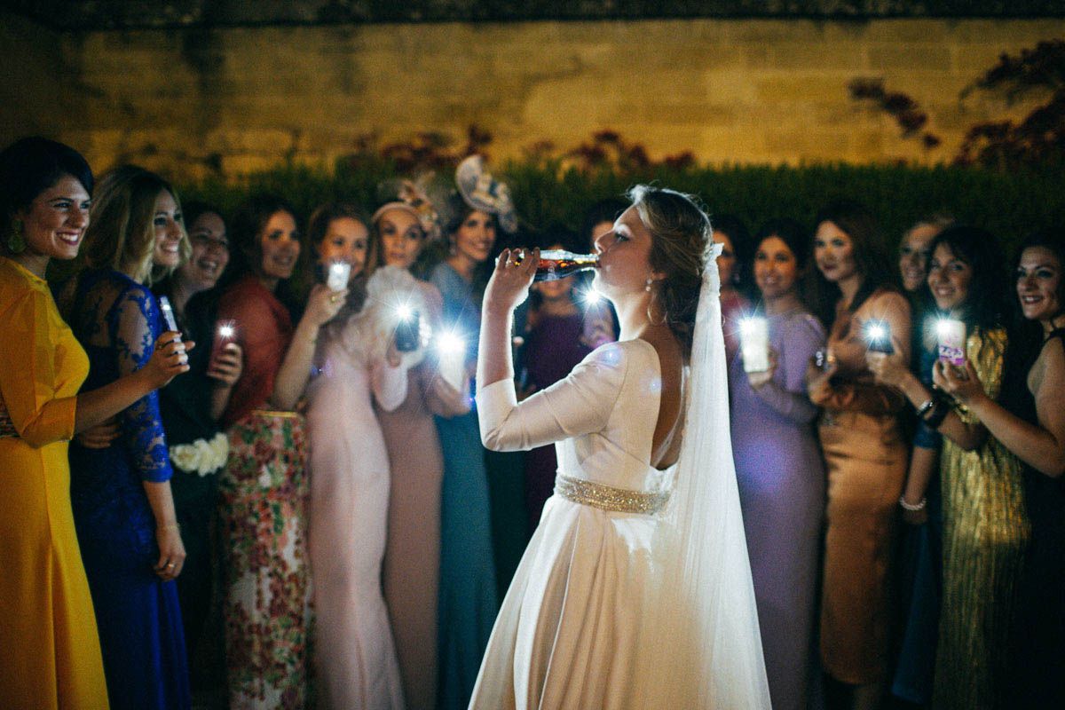 Lee más sobre el artículo Fotografía de bodas en Córdoba: Tendencias y consejos para tu gran día