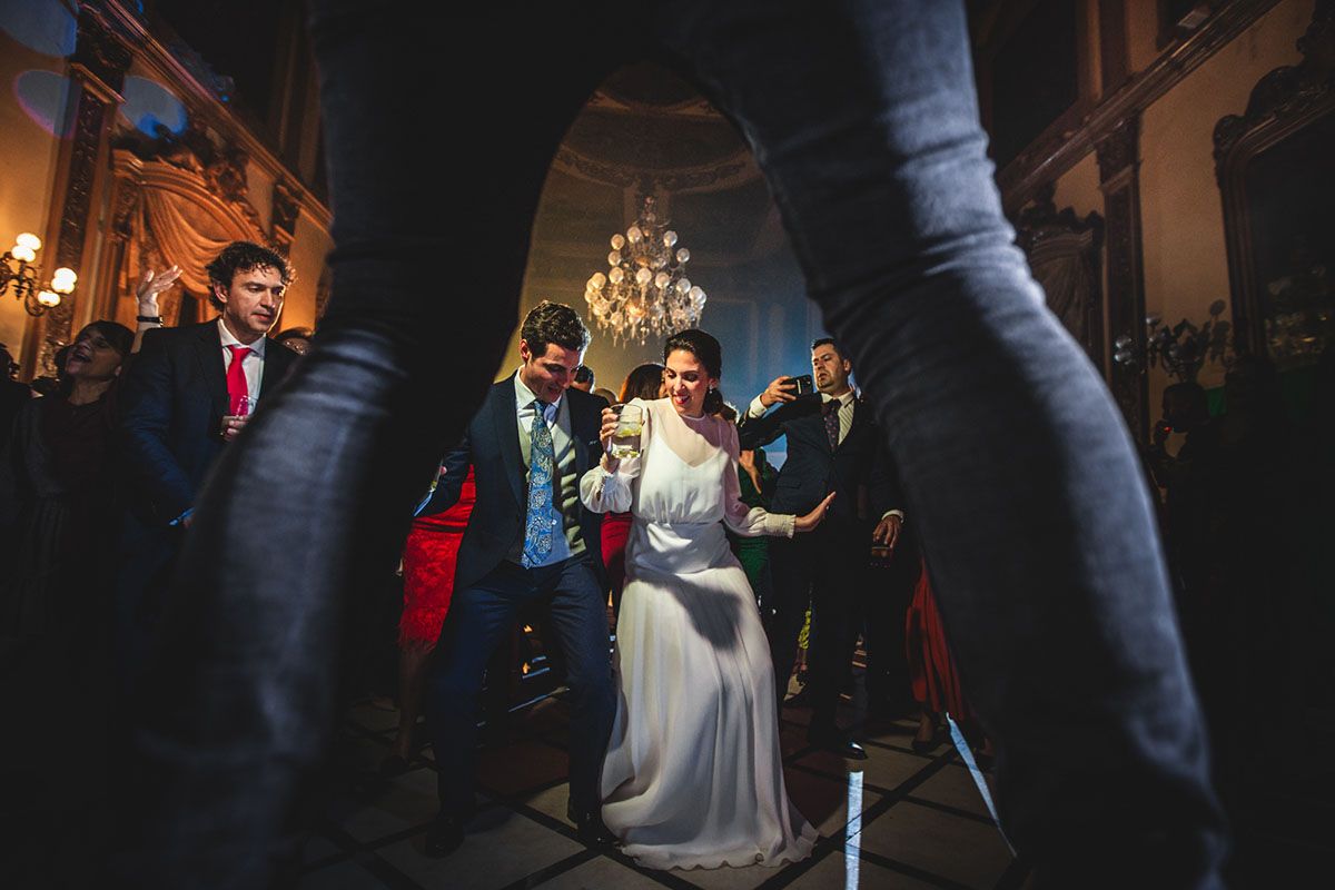 Lee más sobre el artículo Cuánto cuesta un fotógrafo de bodas